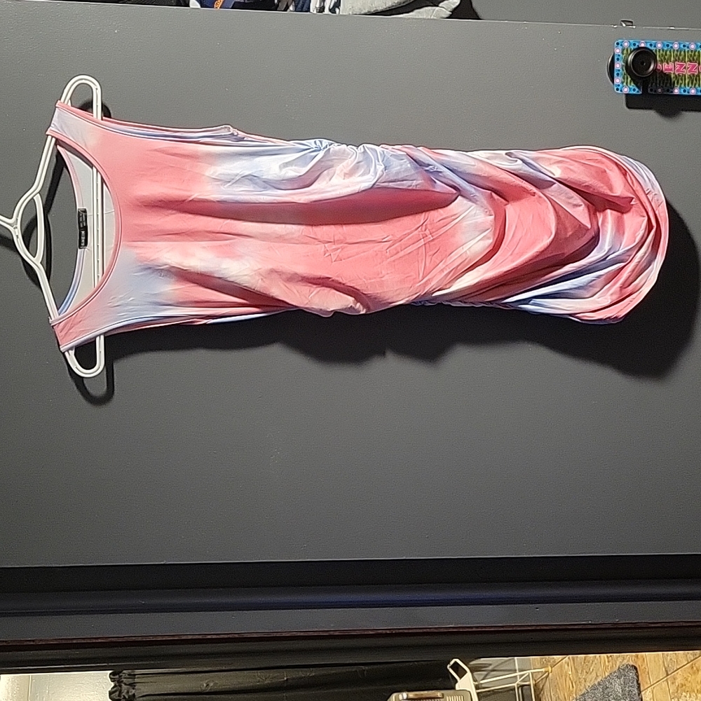 Body fitting mini dress ...